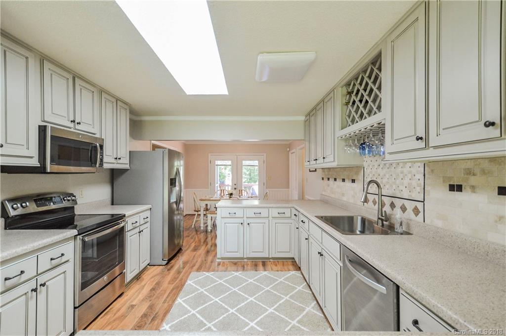 8378 Pompano Road Harrisburg, NC 28075 - Photo 6 of 36 Gallery Image 6