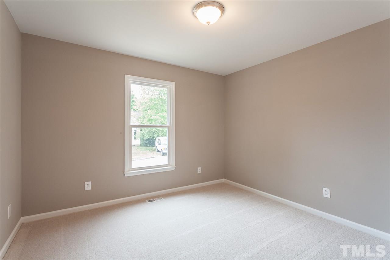 1925 Ranch Mill Circle Raleigh, NC 27610 - Photo 16 of 24 Gallery Image 16