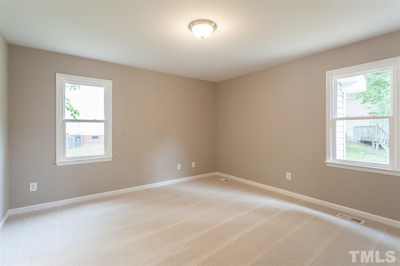 1925 Ranch Mill Circle Raleigh, NC 27610 - Photo 19 of 24 Gallery Image 19