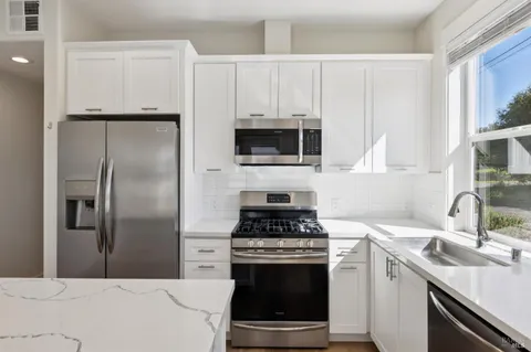 $389,000 | 2672 Franz Kafka Avenue, Santa Rosa, CA 95404