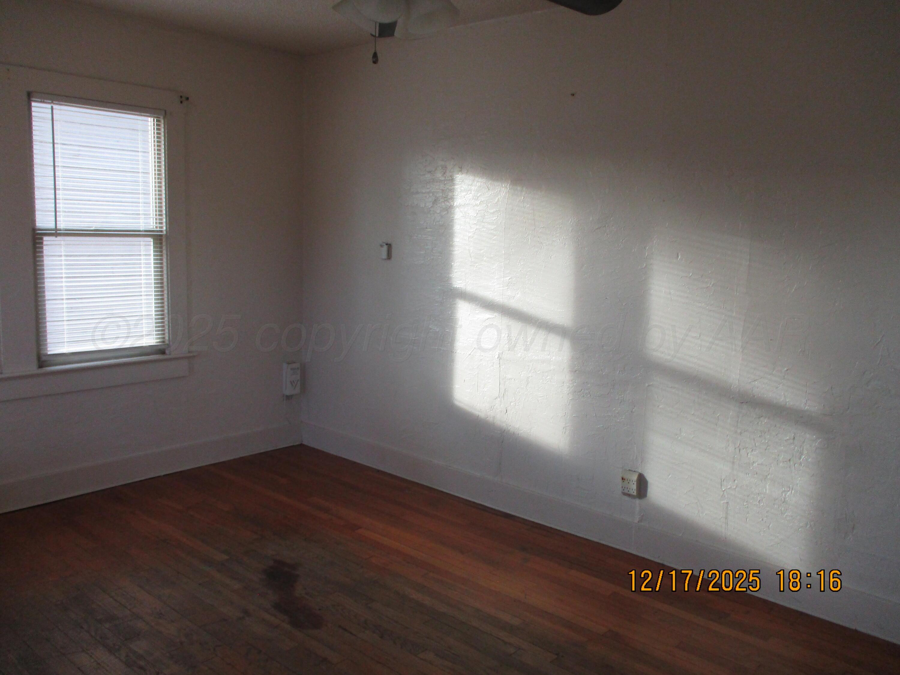 4122 South Polk Street Amarillo, TX 79110 - Photo 7 of 9 Bedroom 2