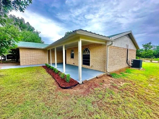 $225,000 | 1104 West Conner Street, Eastland, TX 76448