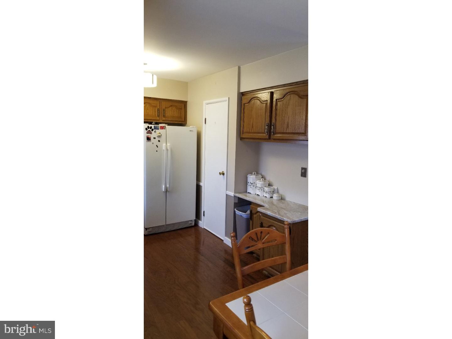 9950 Wingtip Road Philadelphia, PA 19115 - Photo 9 of 24 Gallery Image 9