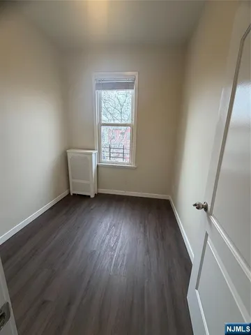$3,600 | 70 Charles Street, Unit 2, Jersey City, NJ 07307