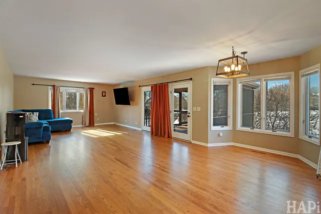 $535,000 | 10979 Ernest Drive, Marengo, IL 60152