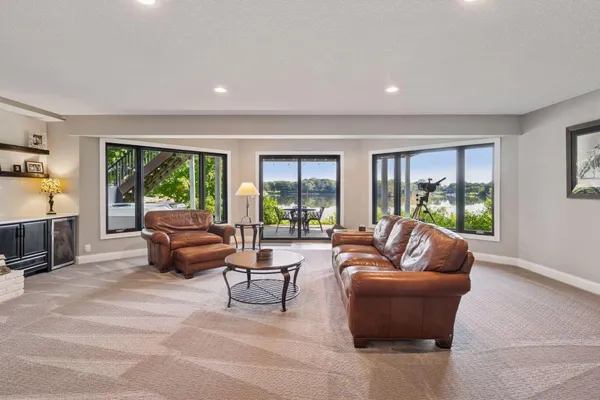 $1,790,000 | 3550 Island View Circle Northwest, Prior Lake, MN 55372