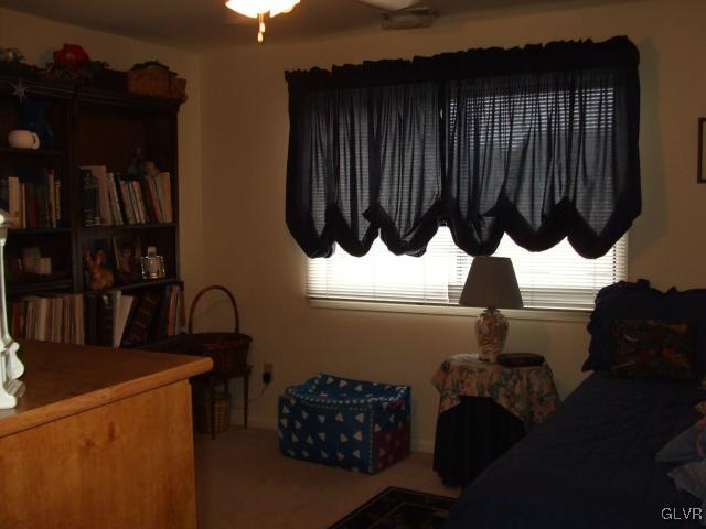 895 Cold Spring Road Allentown, PA 18103 - Photo 13 of 22 Gallery Image 13