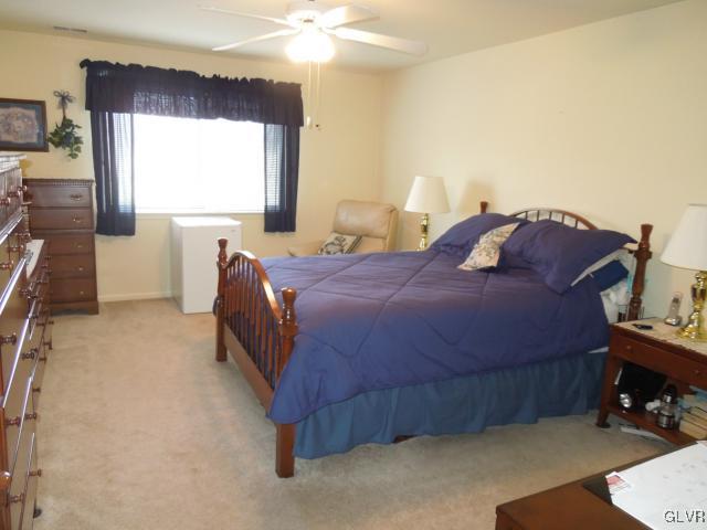 895 Cold Spring Road Allentown, PA 18103 - Photo 21 of 22 Gallery Image 21