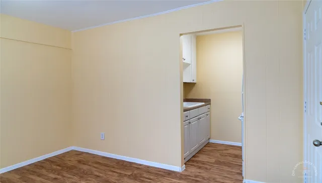 a view of empty room