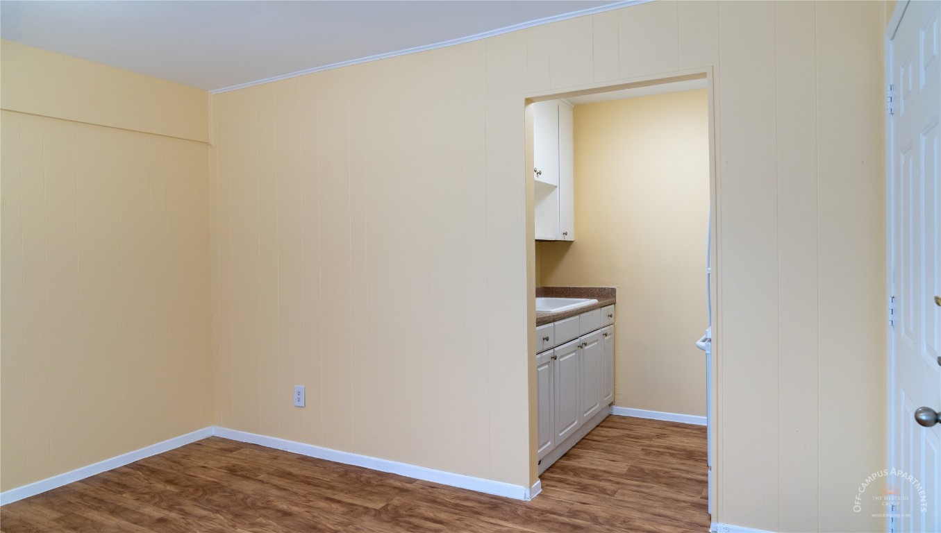 2108 San Gabriel Street, Unit 201 Austin, TX 78705 - Photo 5 of 15 a view of empty room