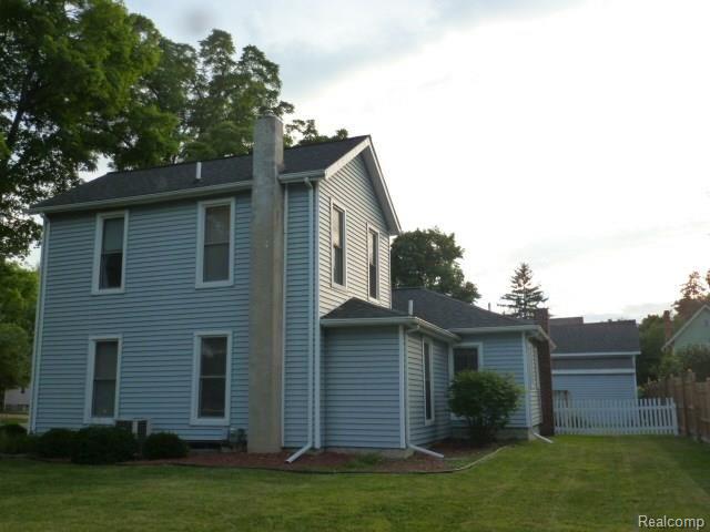 320 Summit Howell, MI 48843 - Photo 6 of 28