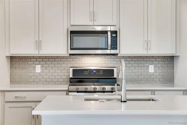 $529,900 | 1760 Mount Meeker Avenue, Berthoud, CO 80513