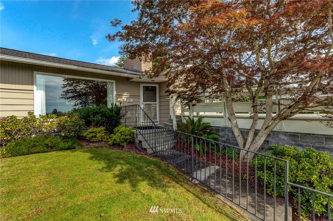 2220 View Ridge Drive Bellingham, WA 98229 - Photo 2 of 25 Gallery Image 2