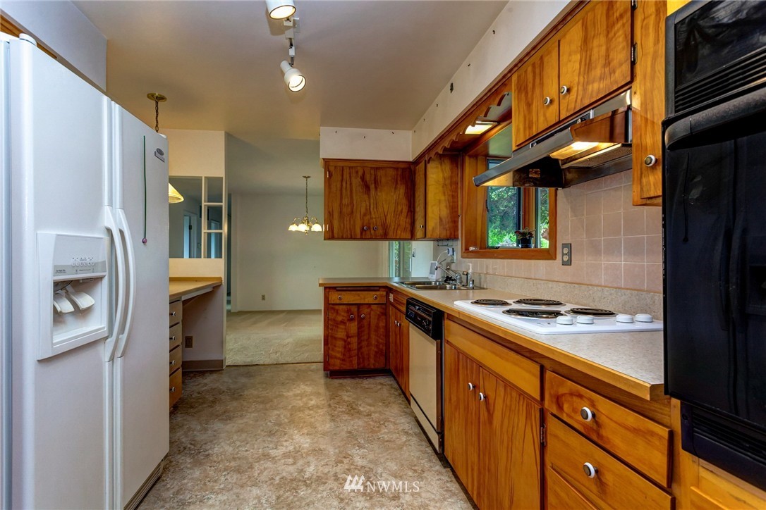 2220 View Ridge Drive Bellingham, WA 98229 - Photo 6 of 25 Gallery Image 6