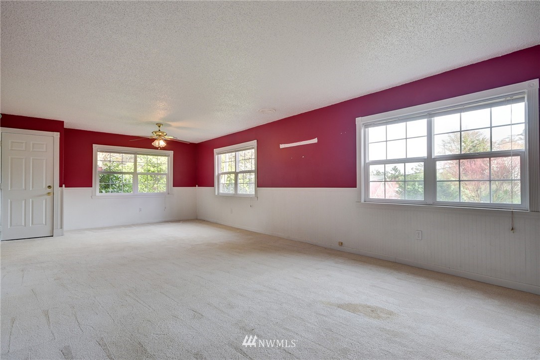 1441 North View Road Oak Harbor, WA 98277 - Photo 8 of 25 Gallery Image 8