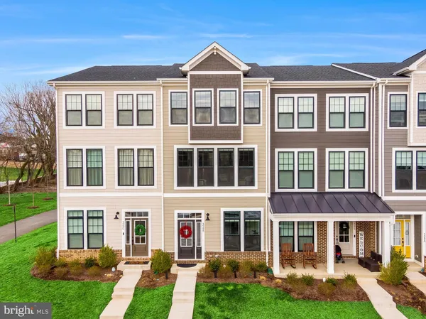 $568,000 | 3588 Stephensons Hl Lane, Marshall, VA 20115