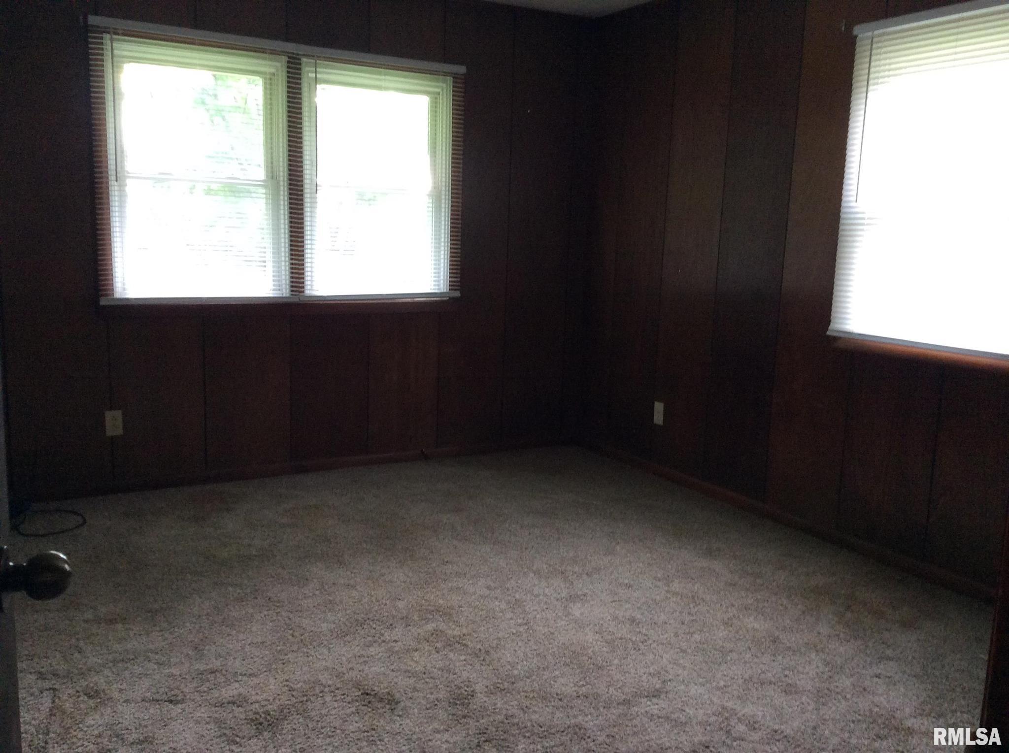 15075 East Reef Road Mount Vernon, IL 62864 - Photo 10 of 25 Gallery Image 10