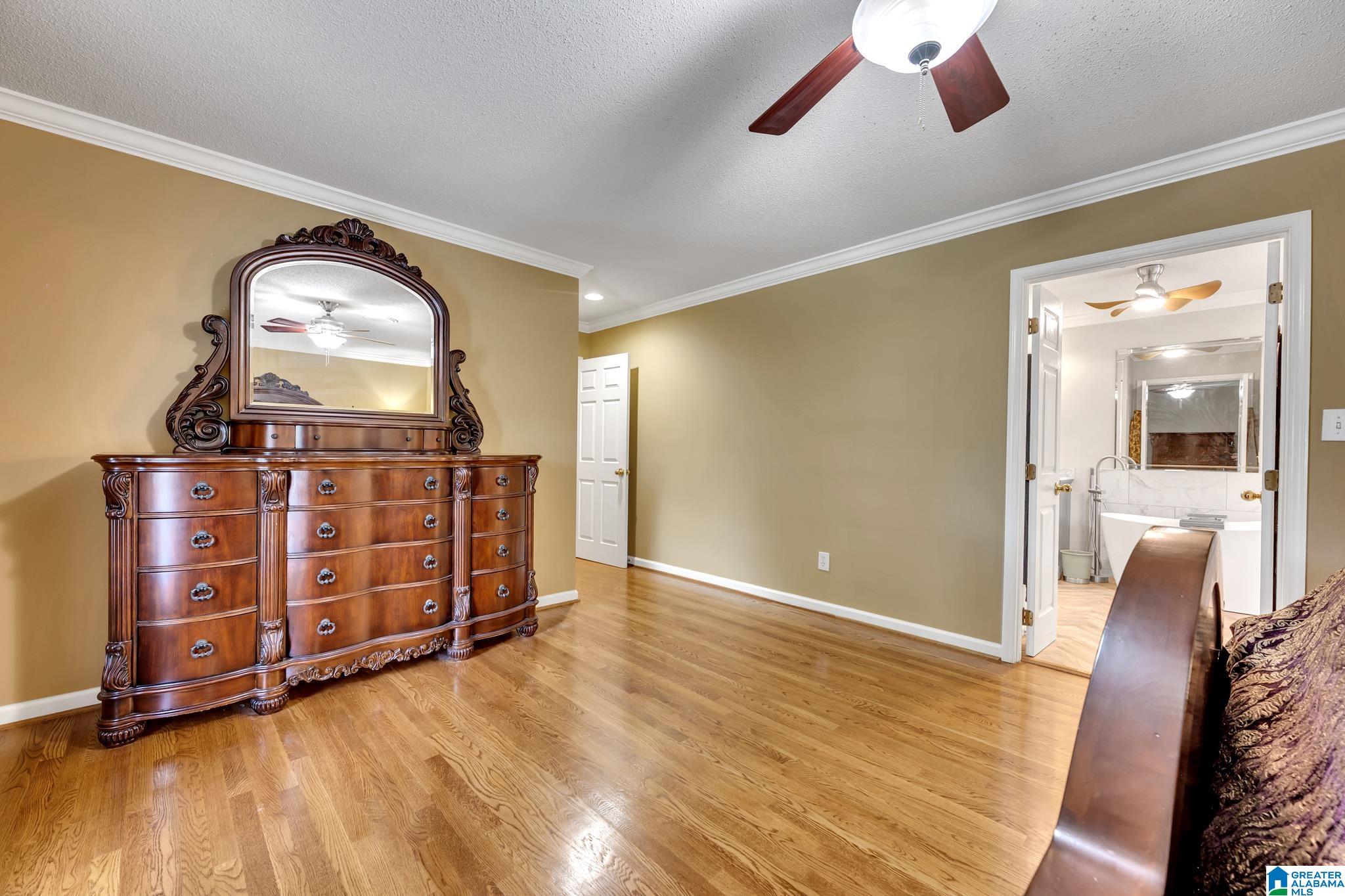 885 Springmeadow Drive Gardendale, AL 35071 - Photo 17 of 52