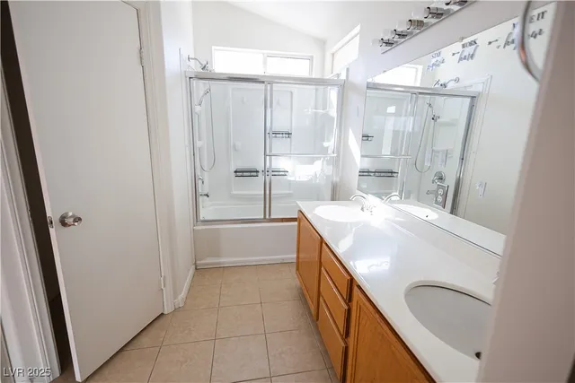 $2,300 | 7873 Laurelton Place, Las Vegas, NV 89147