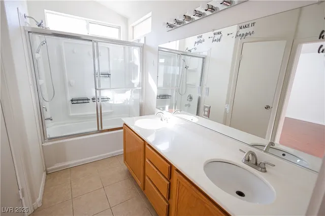 $2,300 | 7873 Laurelton Place, Las Vegas, NV 89147