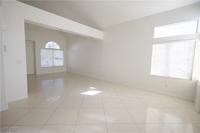 $2,300 | 7873 Laurelton Place, Las Vegas, NV 89147