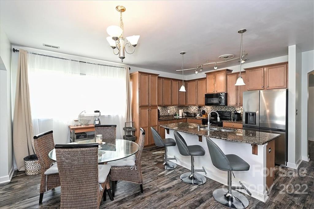 4533 David Cox Road Charlotte, NC 28269 - Photo 17 of 44 Gallery Image 17