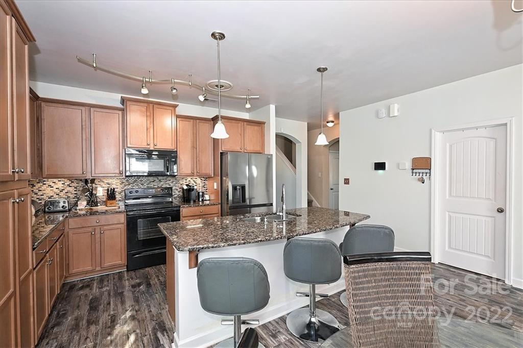 4533 David Cox Road Charlotte, NC 28269 - Photo 24 of 44 Gallery Image 24