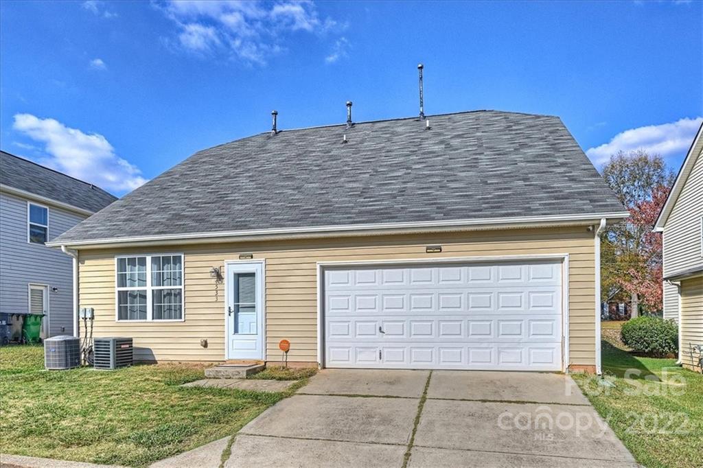 4533 David Cox Road Charlotte, NC 28269 - Photo 42 of 44 Gallery Image 42