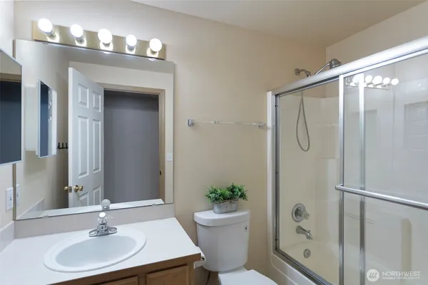 $549,900 | 17512 17th Avenue East, Spanaway, WA 98387