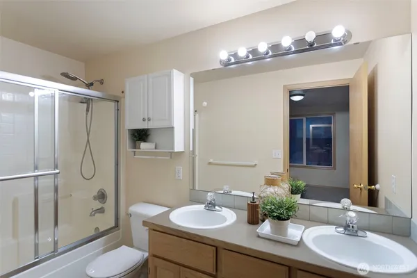 $549,900 | 17512 17th Avenue East, Spanaway, WA 98387