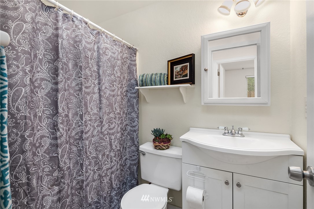 23106 19th Drive Southeast Bothell, WA 98021 - Photo 13 of 19