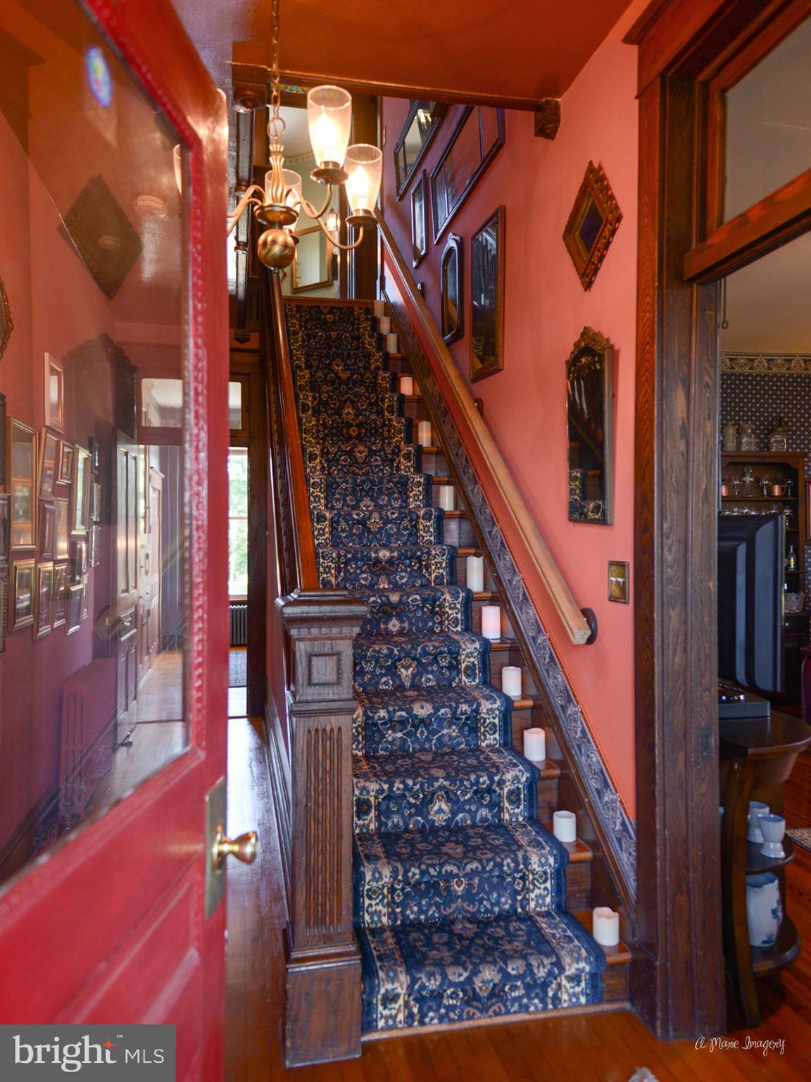 Front door entry foyer