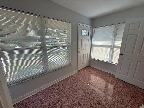 $1,850 | 422 15th Avenue South, St. Petersburg, FL 33701