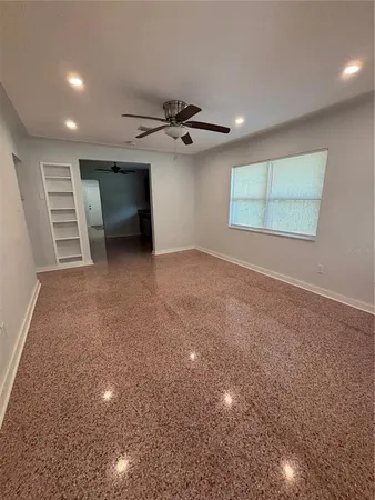 $1,850 | 422 15th Avenue South, St. Petersburg, FL 33701