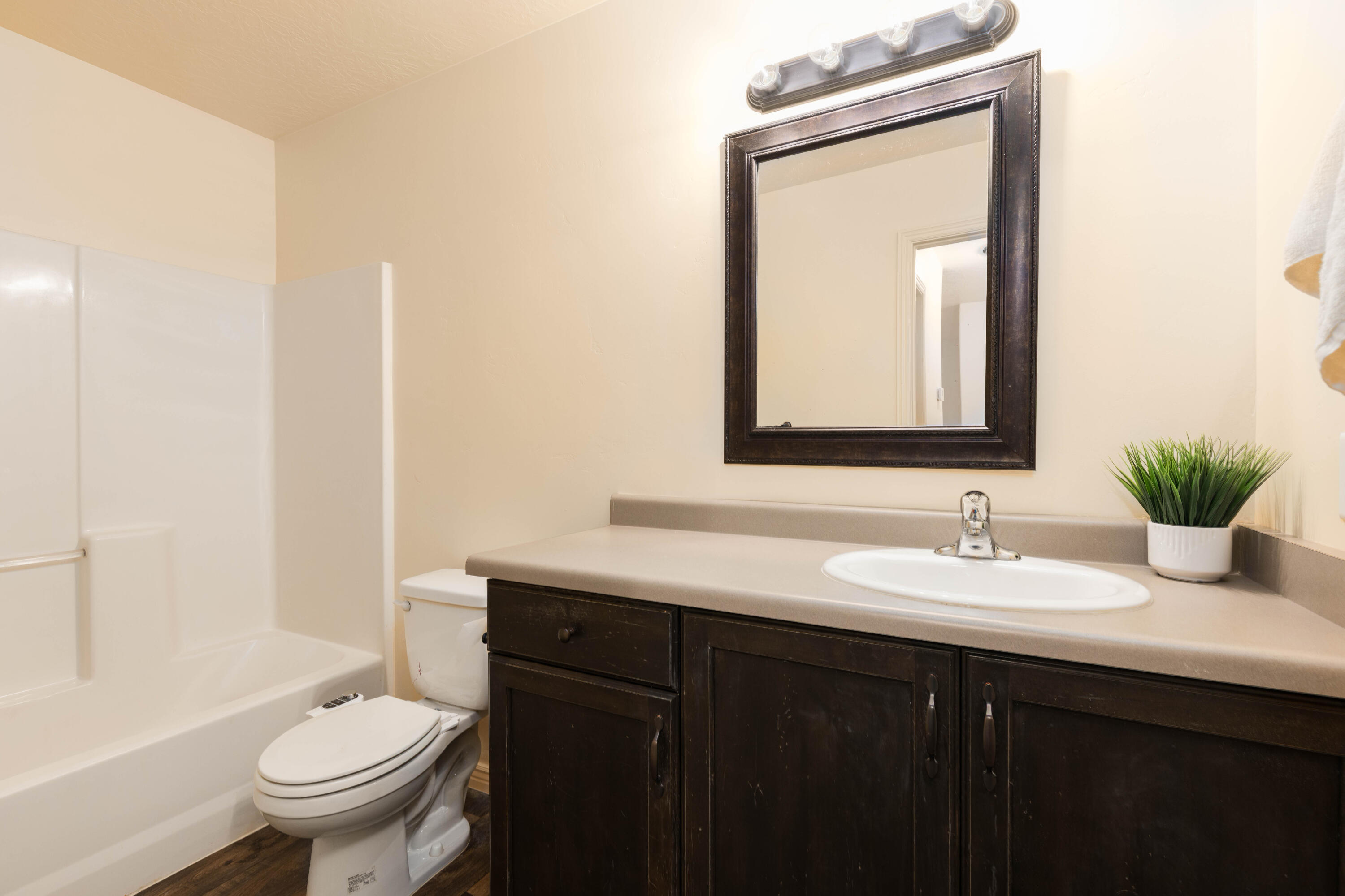 325 North Red Stone Road, Unit 92 Washington, UT 84780 - Photo 17 of 27 Upstairs Bath