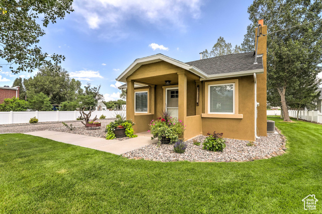 25 South 100 E Street Circleville, UT 84723 - Photo 1 of 1