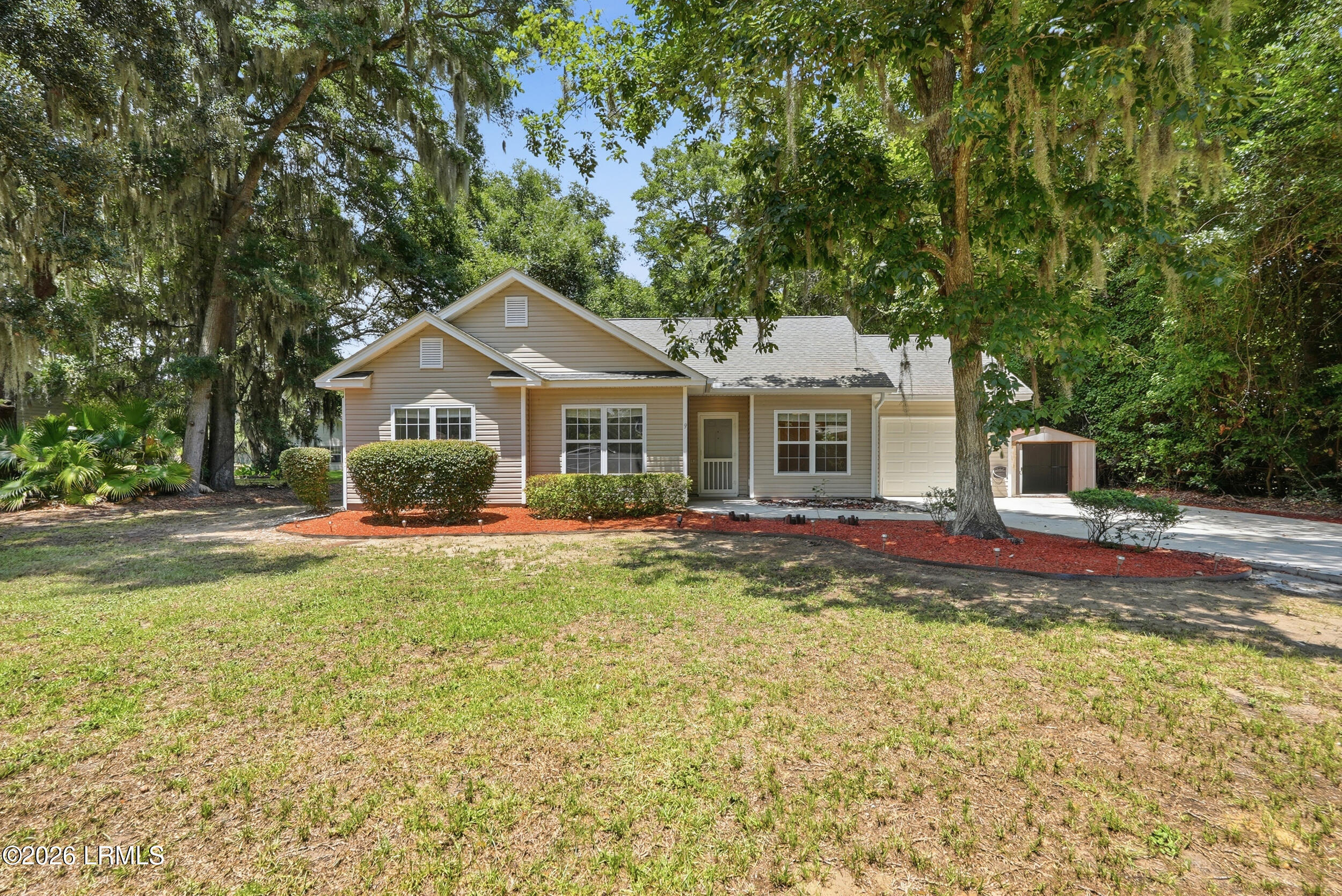 9 Shorts Landing Road Beaufort, SC 29907 - Photo 23 of 24 Front