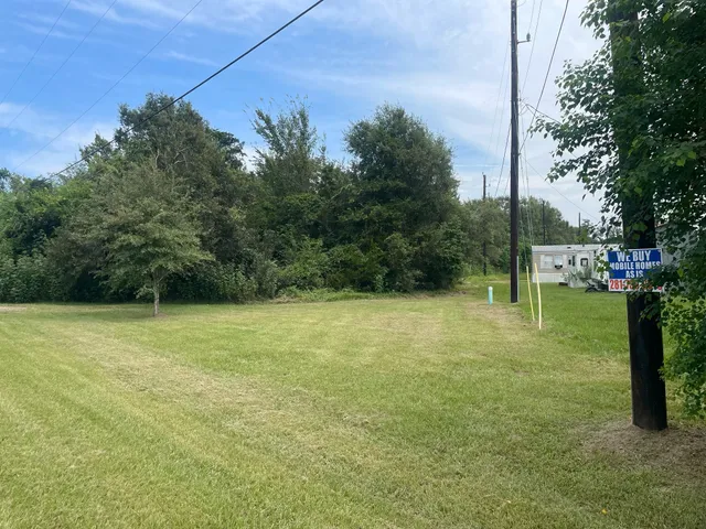 $399,500 | 5232 Cotton Lake Road, Cove, TX 77523