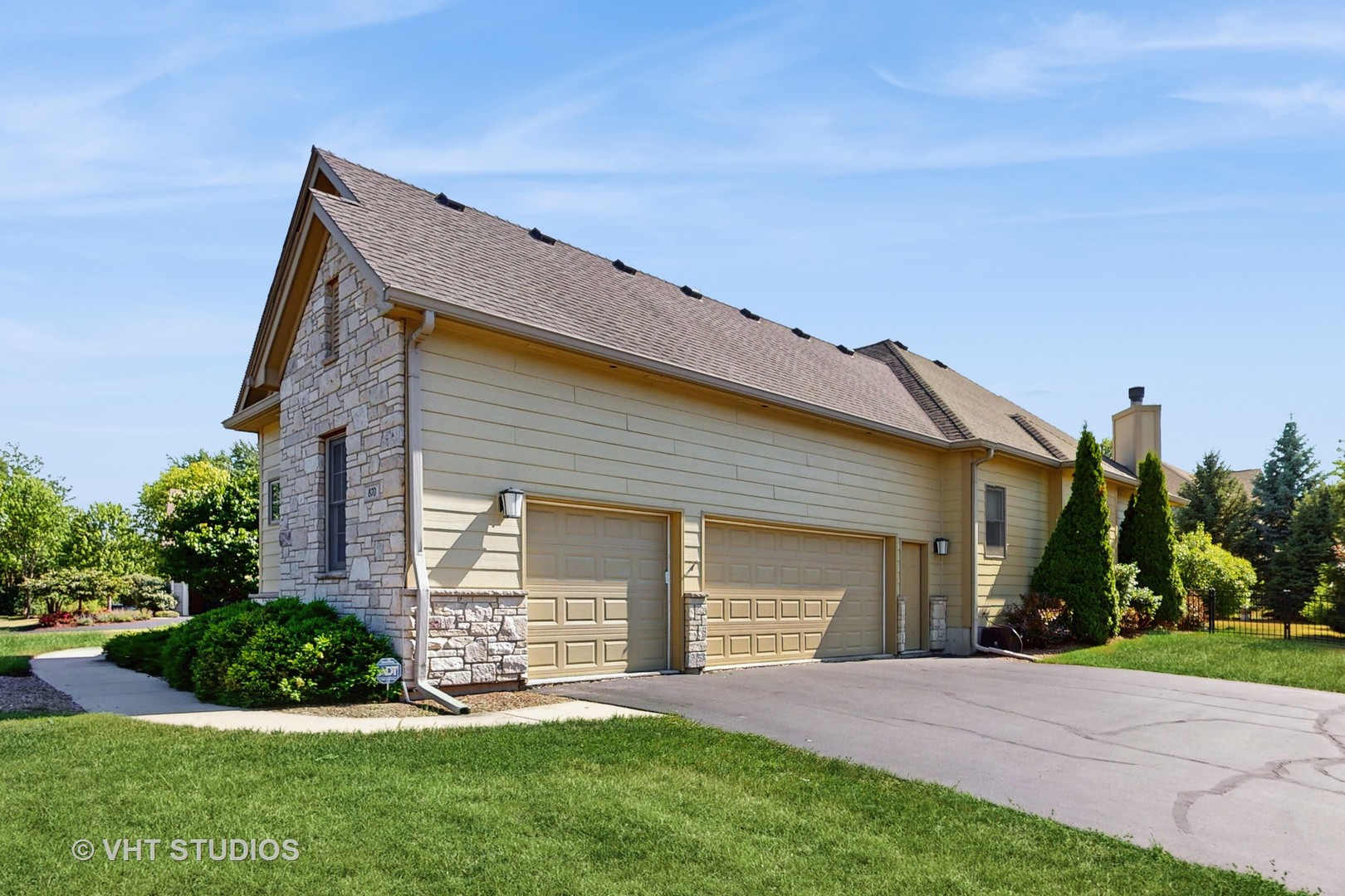 870 Legacy Ridge Algonquin, IL 60102 - Photo 3 of 40 Gallery Image 3