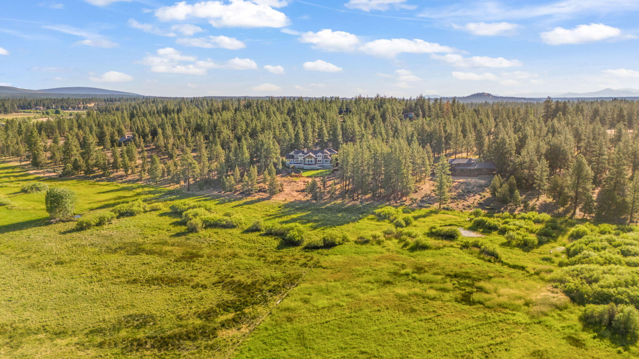 69485 Deer Ridge Road Sisters, OR 97759 - Photo 5 of 94