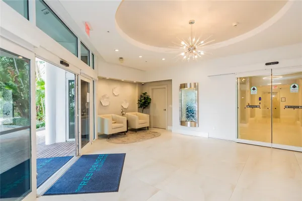 $3,300 | 3001 South Ocean Drive, Unit 1011, Hollywood, FL 33019