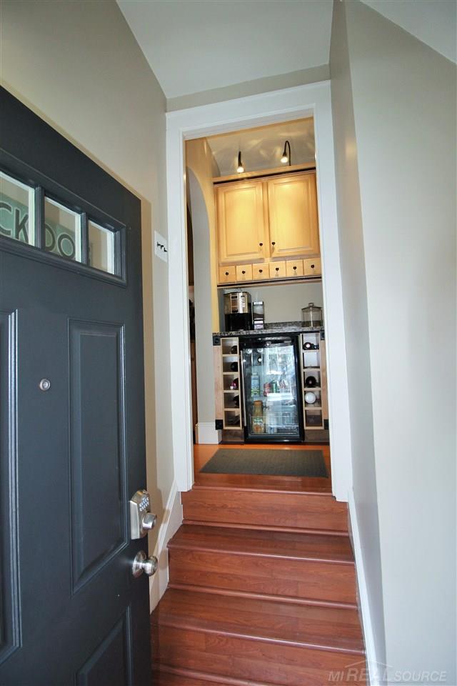 469 Touraine Road Grosse Pointe, MI 48236 - Photo 45 of 57 50078705-44.JPG