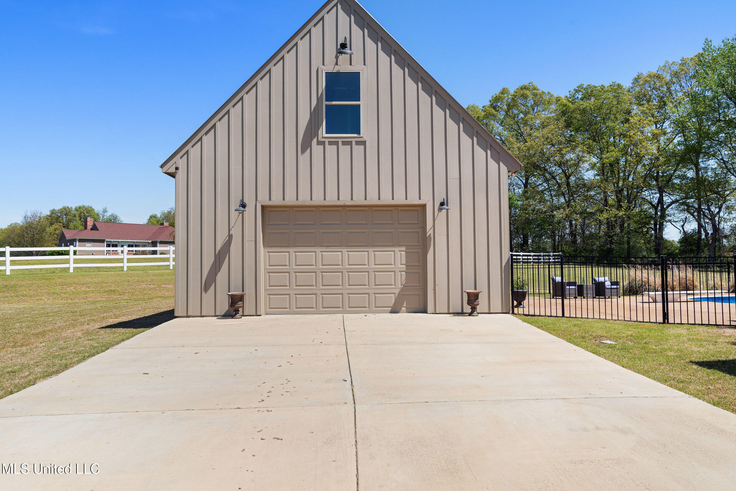 2850 Horn Lake Road Hernando, MS 38632 - Photo 6 of 56 2580 horn lake rd-6