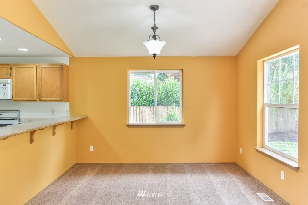 435 Spring Lane Sedro-Woolley, WA 98284 - Photo 8 of 22