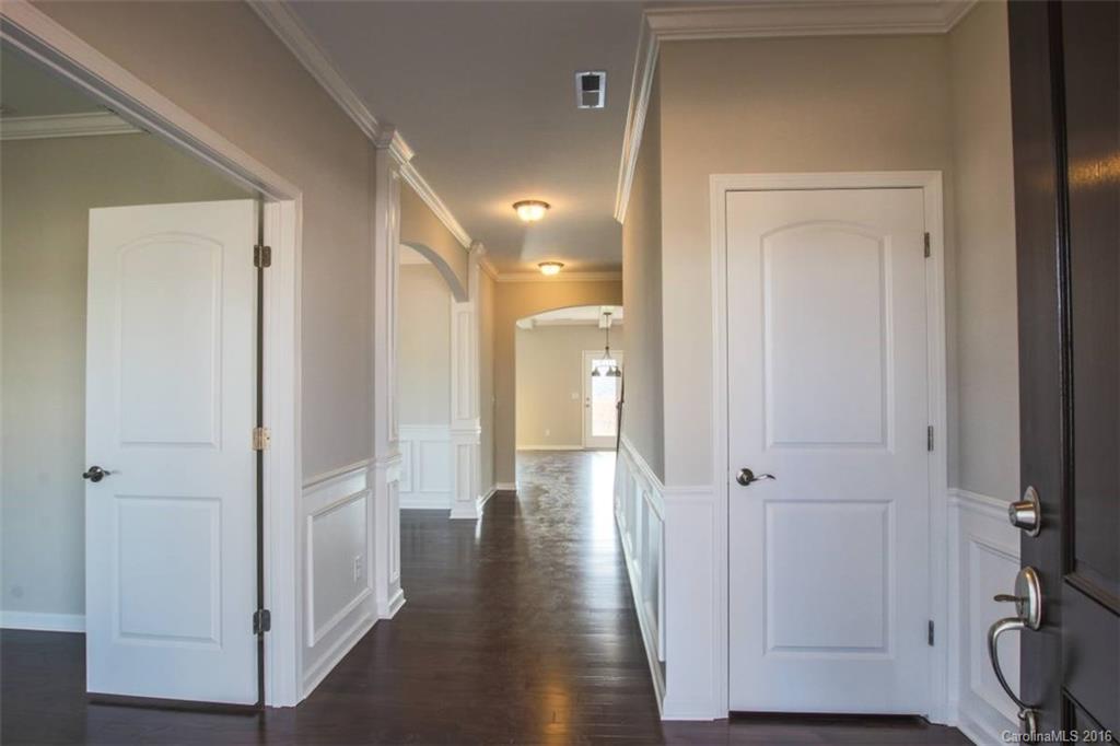2016 Fuschia Court, Unit 140 Fort Mill, SC 29708 - Photo 3 of 19