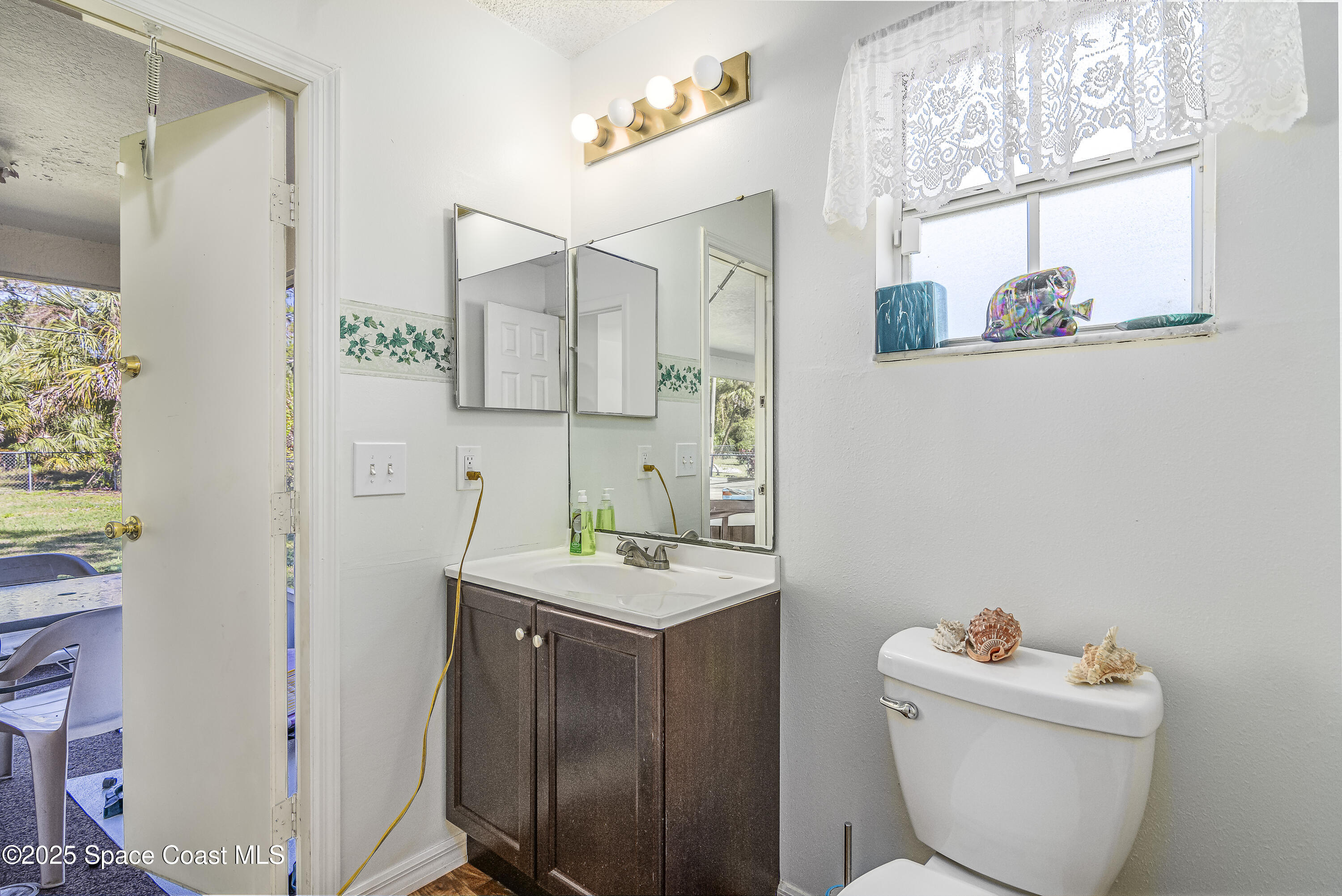 413 Abello Road Southeast Palm Bay, FL 32909 - Photo 12 of 28 Abello_full-19