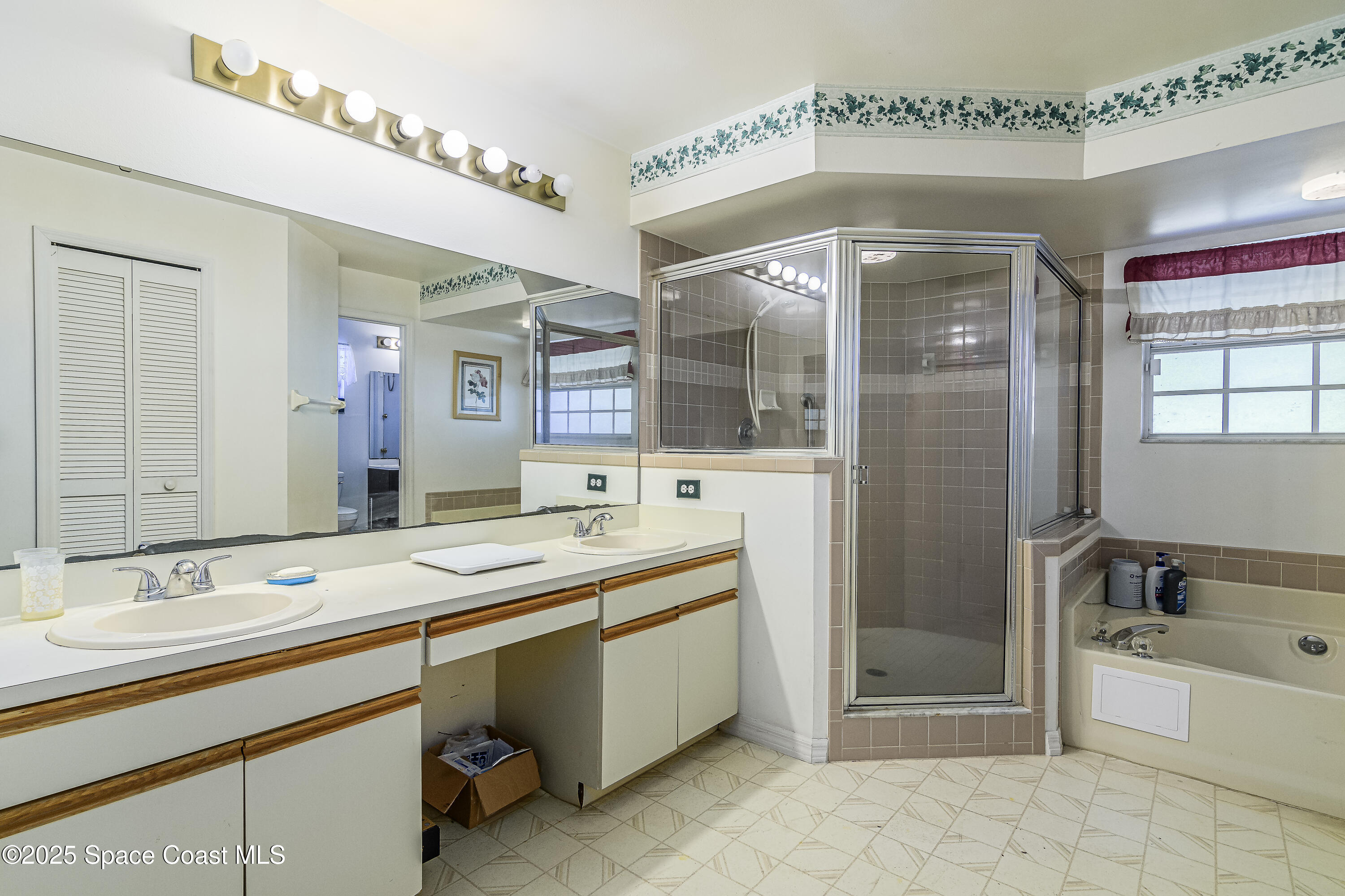 413 Abello Road Southeast Palm Bay, FL 32909 - Photo 10 of 28 Abello_full-17