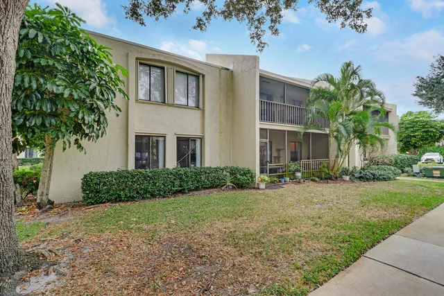 $239,900 | 150 Pineview Road, Unit C4, Jupiter, FL 33469