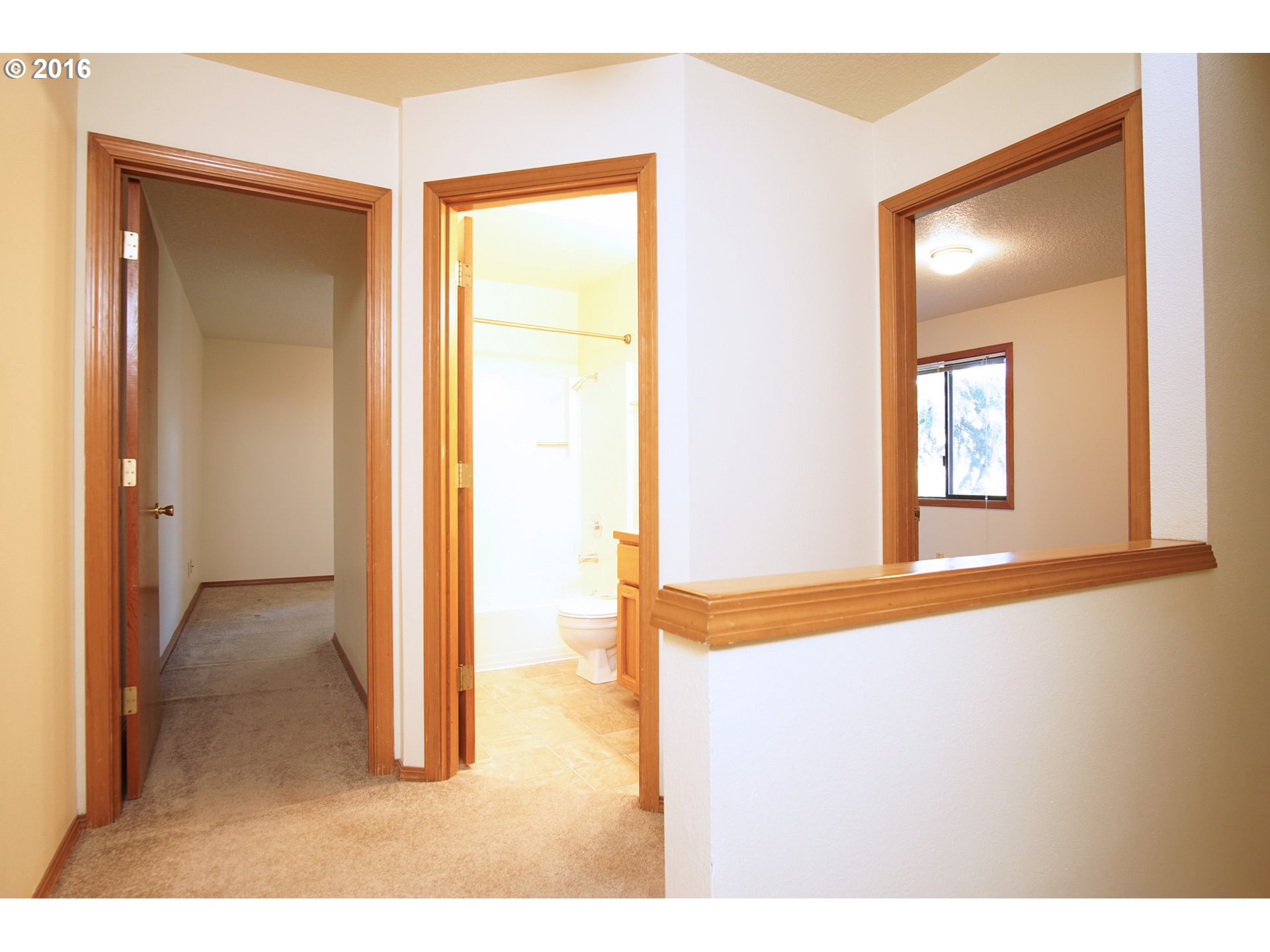 128 Kingsgate Road Lake Oswego, OR 97035 - Photo 12 of 21 Gallery Image 12
