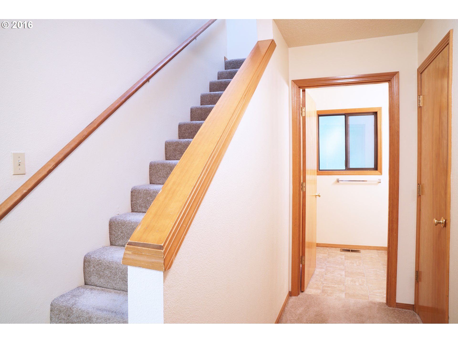 128 Kingsgate Road Lake Oswego, OR 97035 - Photo 10 of 21 Gallery Image 10